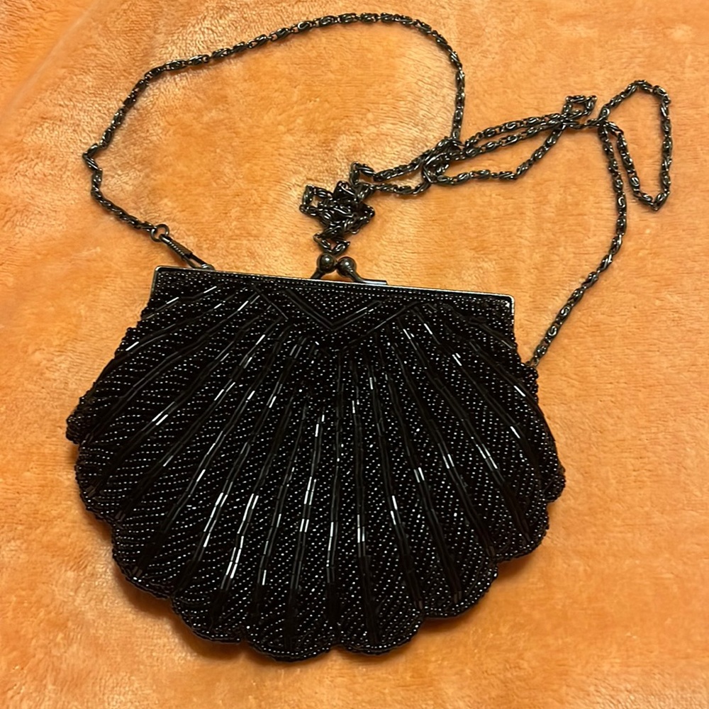 Small clutch